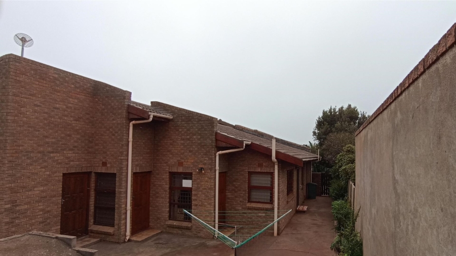 3 Bedroom Property for Sale in Vredenburg Western Cape